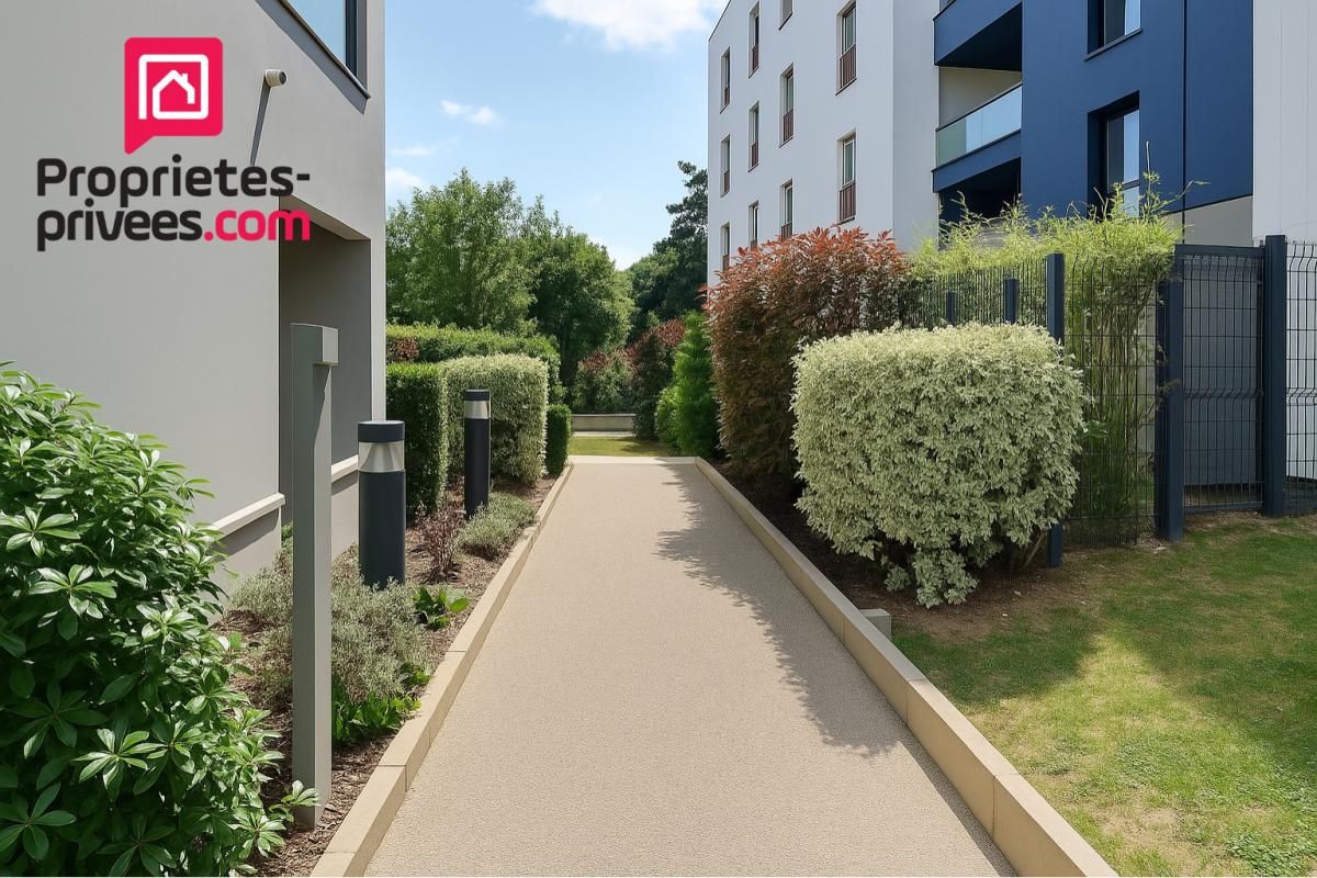 BOBIGNY ? À vendre : Studio moderne avec jardin privatif en centre-ville .Bobigny (93000) Bobigny 1 pièce(s) 31 m2 3