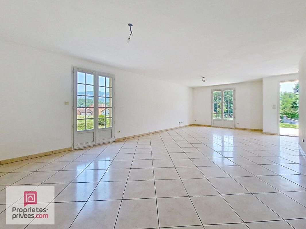 BREGNIER-CORDON Maison Bregnier Cordon 4 pièce(s) 93 m2 4