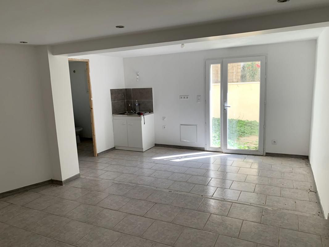 Studio de 43 m2 à la Couronne