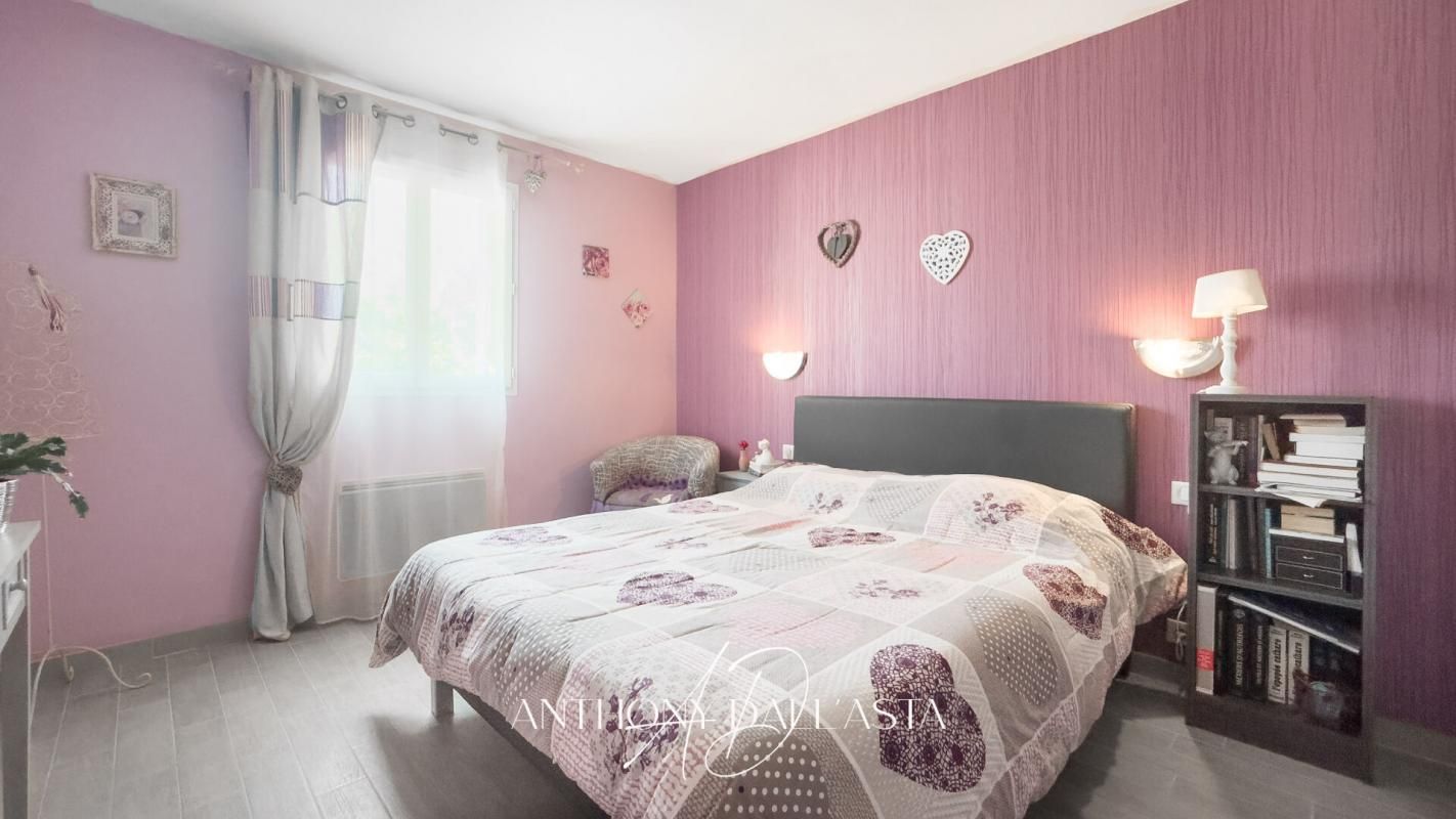 LAPRADE Maison Laprade 4 pièce(s) 103 m2 4