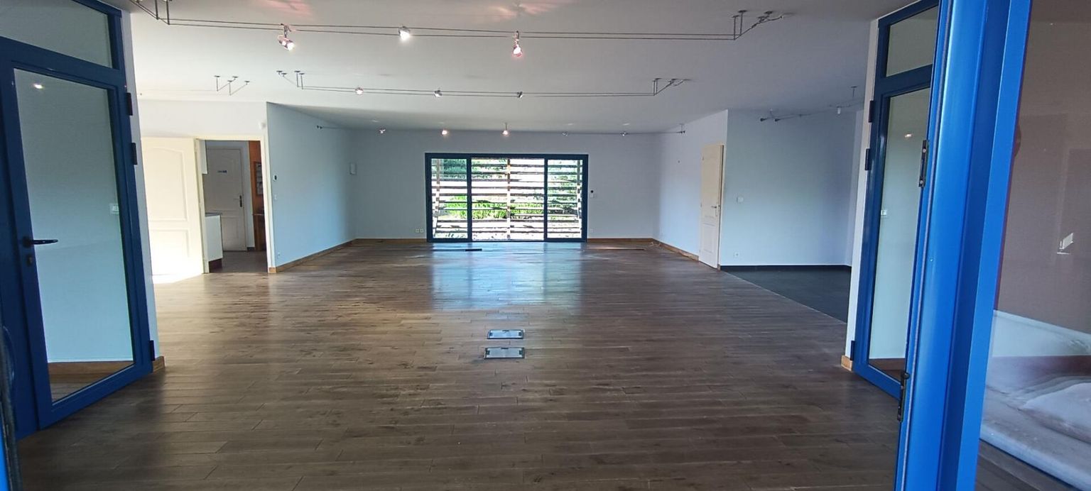 GUERIGNY 7 KM DE GUERIGNY - MAISON 160 M2 AVEC 3 HA 2
