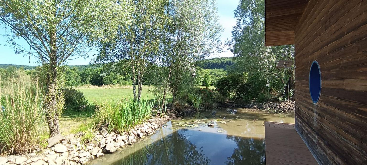 GUERIGNY 7 KM DE GUERIGNY - MAISON 160 M2 AVEC 3 HA 3