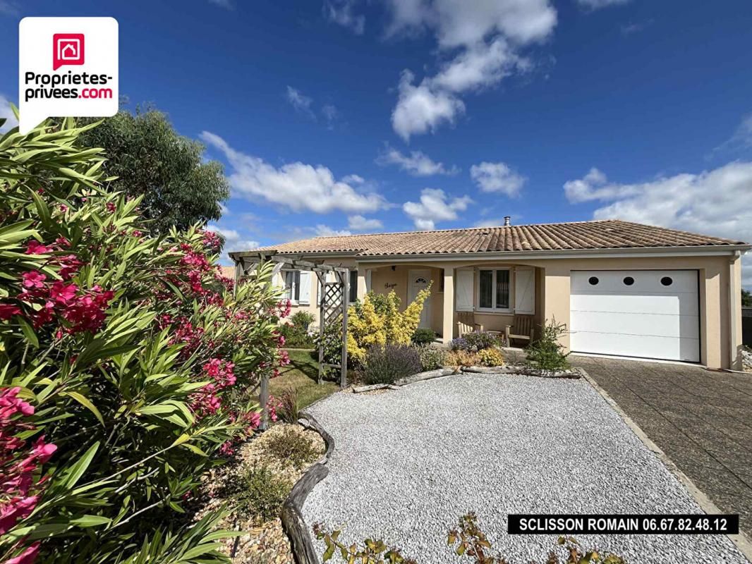 SAINT-GENIS-DE-SAINTONGE Maison Saint Genis De Saintonge - 110 m2 - grand jardin - PRIX 295 332 HAI 1