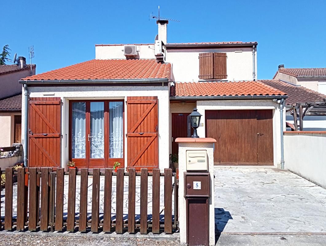 GRAULHET Maison Graulhet 4 pièces - 3 chambres 1
