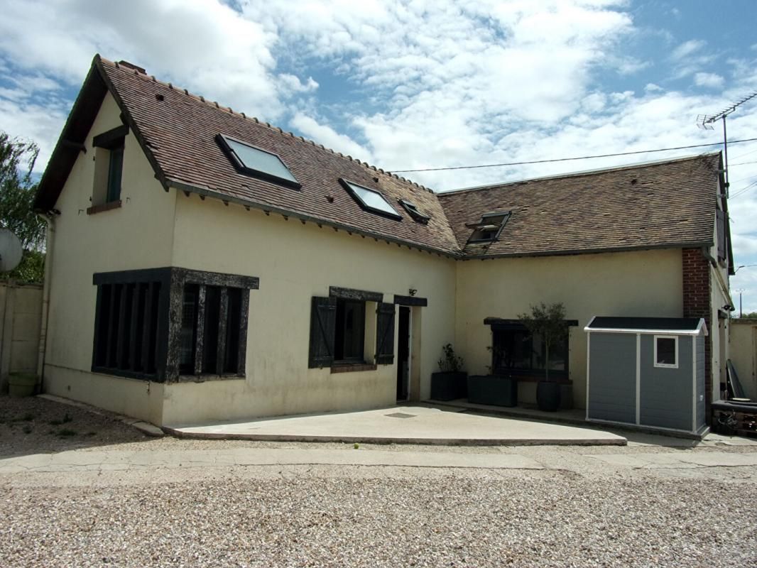 BOISSET-LES-PREVANCHES Pacy-sur- Eure : ensemble de deux maisons et dépendances sur 6143m² de terrain 3