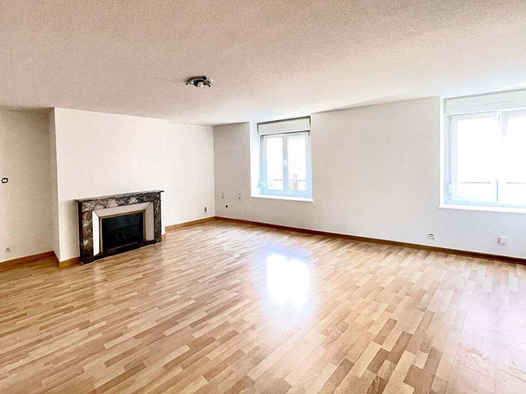 DARNEY Immeuble Darney 268 m2 2