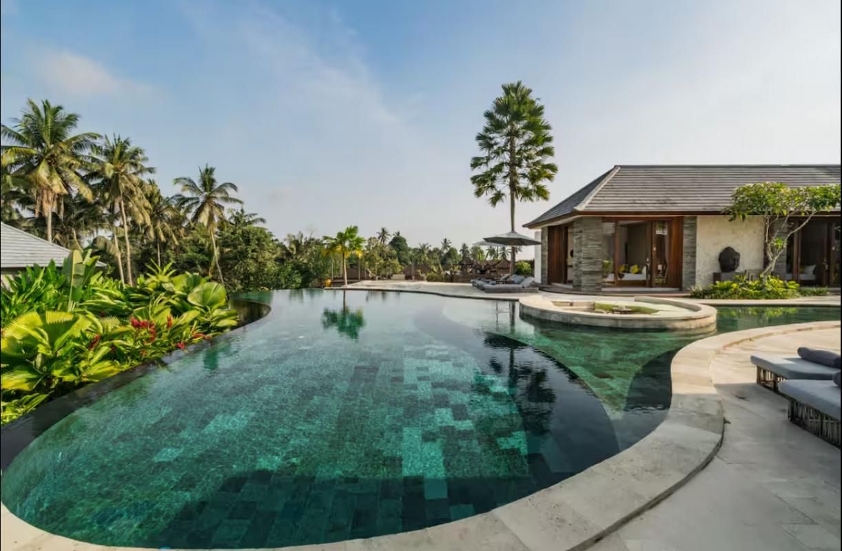 BORDEAUX Magnifique villa de luxe à BALI (Indonésie) 2