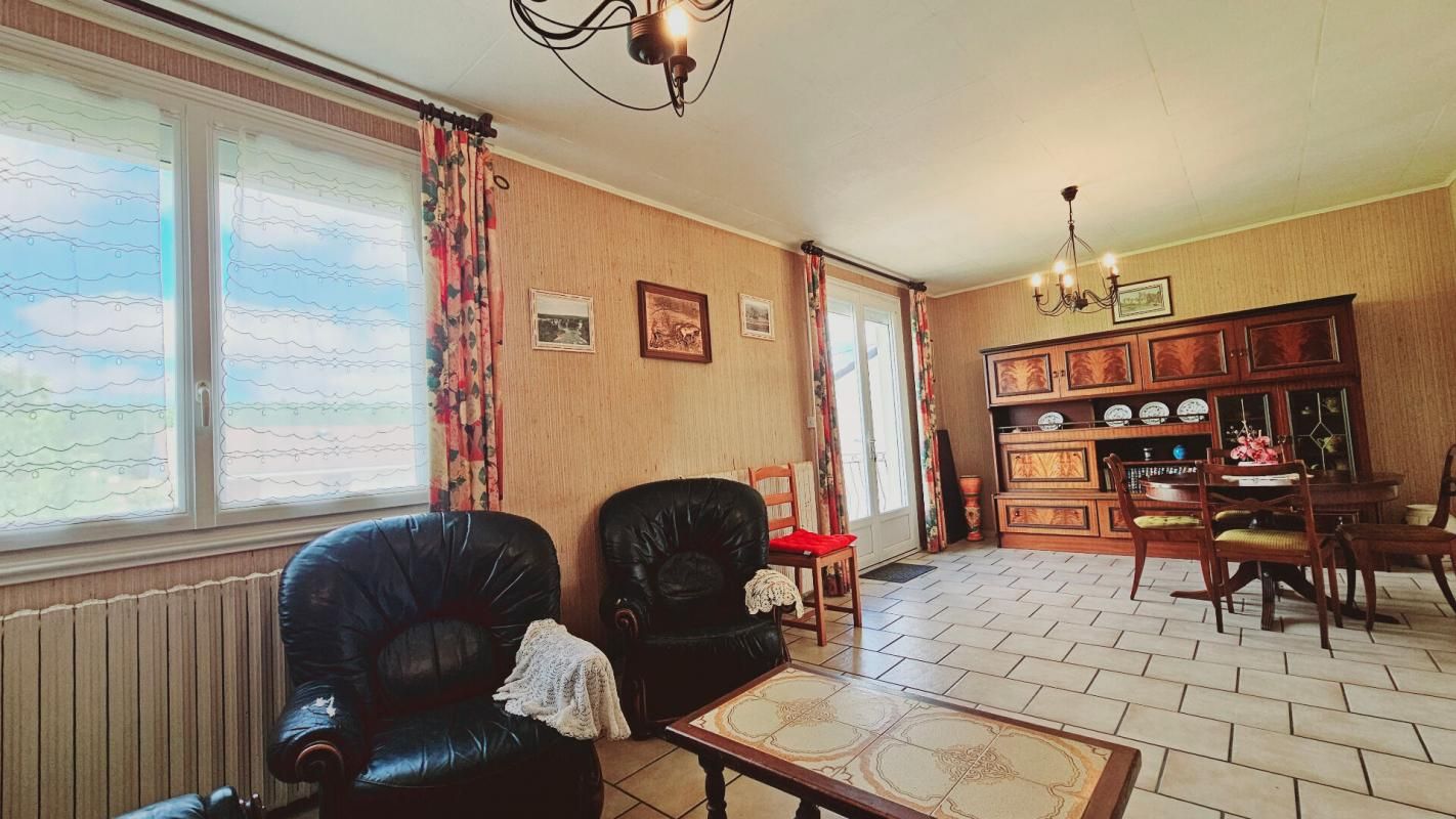 SAINT-GERMAIN-DU-PUY MAISON 83M² 4 PIECES 3 CHAMBRES SOUS-SOL JARDIN 4