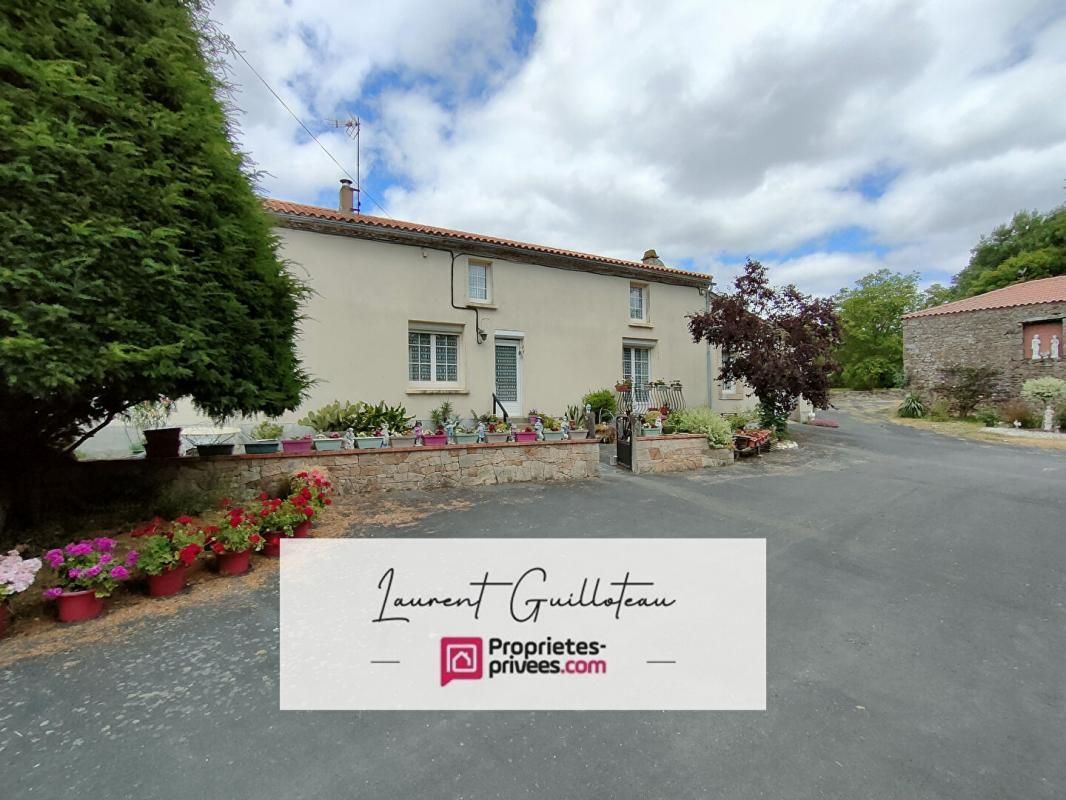 Maison Le Puy Saint Bonnet 7 pièces 196 m2