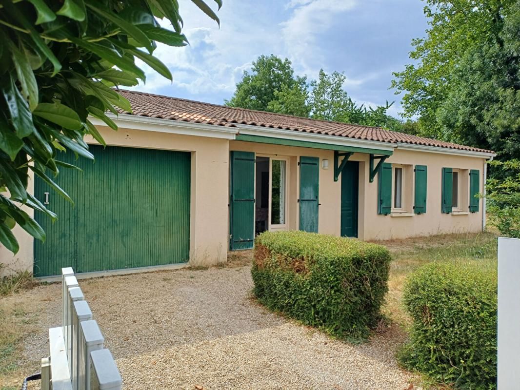 VOUILLE Vouillé centre - Plain-pied 3 chambres 1