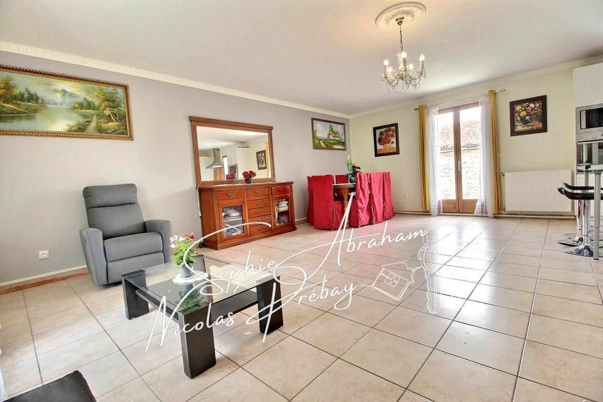 TOURY Maison dans résidence 4