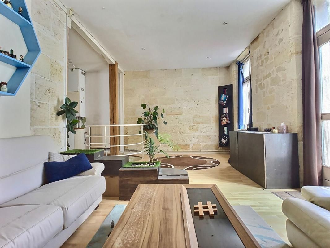 BORDEAUX Vente T3 72m2 BORDEAUX (33000) 1