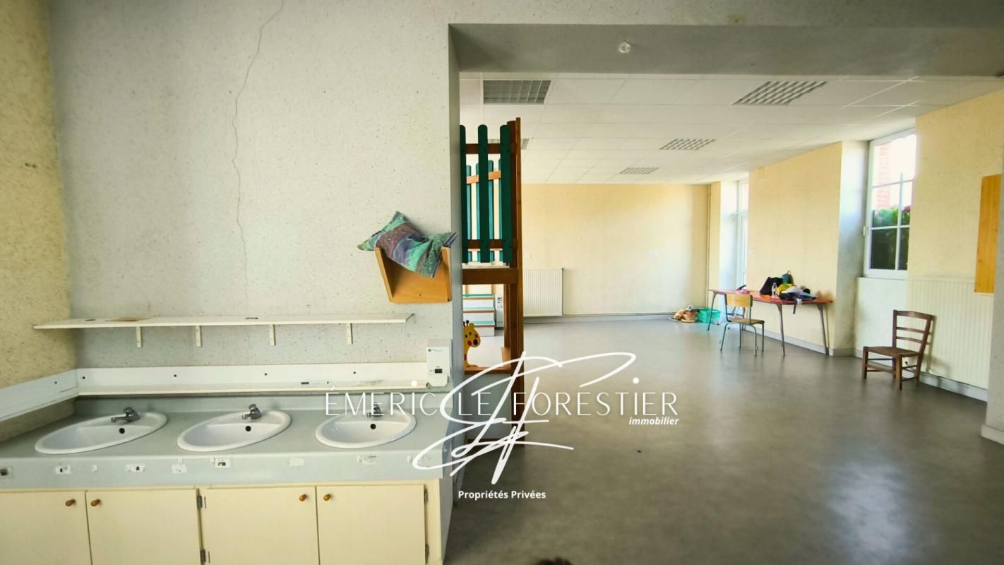 SOUDAN Maison / Immeuble de 277 m2 à Soudan 3