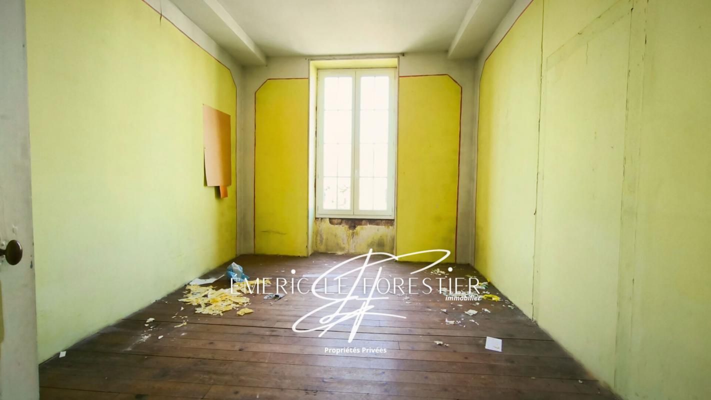 SOUDAN Maison / Immeuble de 277 m2 à Soudan 4
