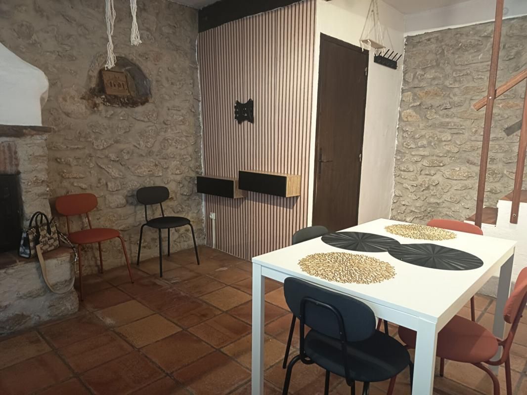 MOLLANS-SUR-OUVEZE Maison Mollans Sur Ouveze 3 pièce(s) 49 m2 3