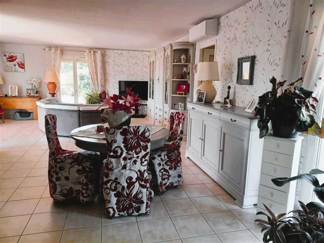 VAUX-SUR-MER Maison Vaux Sur Mer 5 pièce(s) 133 m2 3