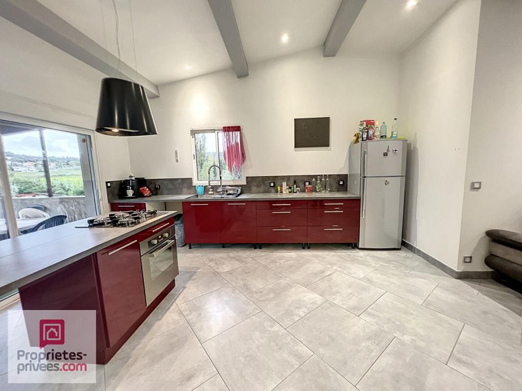 RIANS RIANS VILLA 158 m² T4+T3 sur 1225 m² Piscine à pied du village 2