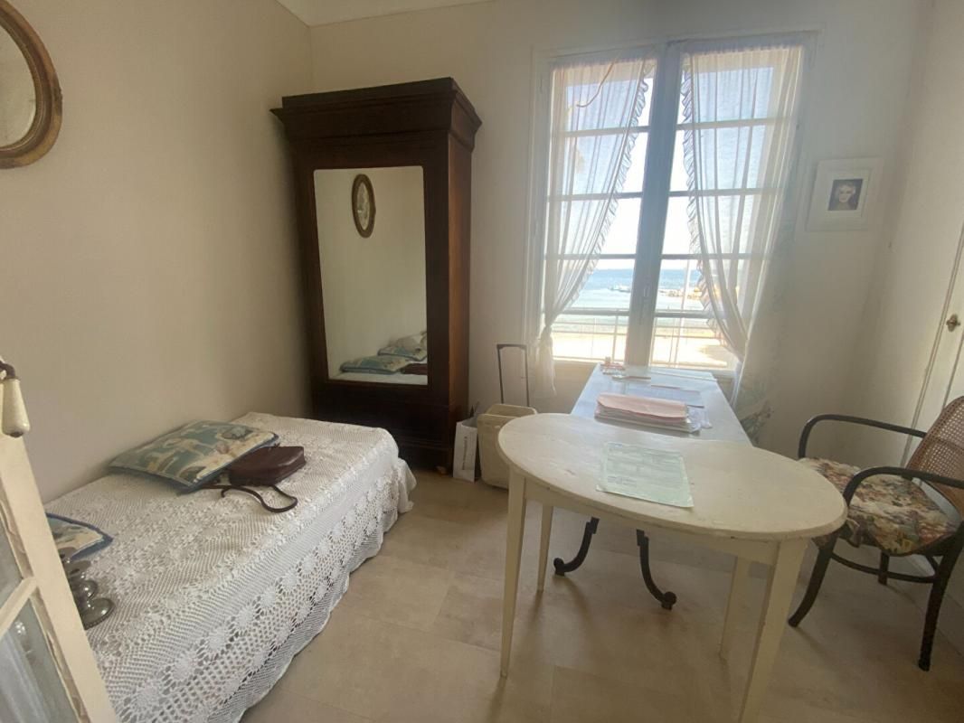BANDOL Appartement Bandol vue mer 4 pièce(s) 68 m2 3