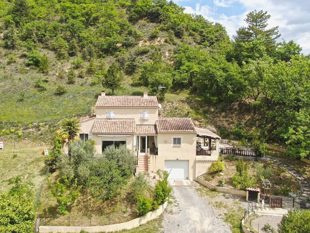 DIGNE-LES-BAINS Villa 7 pièces 4 chambres123 m2 Digne-les-Bains (04000) 2