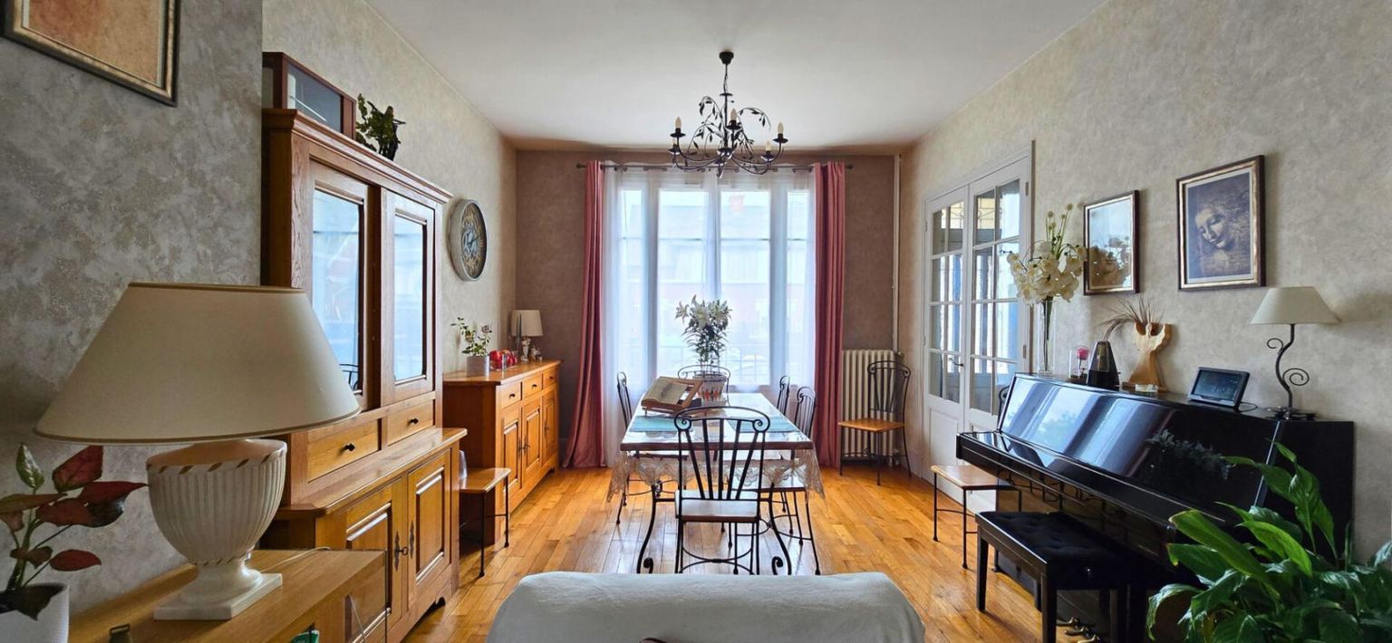 SOISSONS Maison familiale au charme classique - Quartier Gouraud, Soissons 2