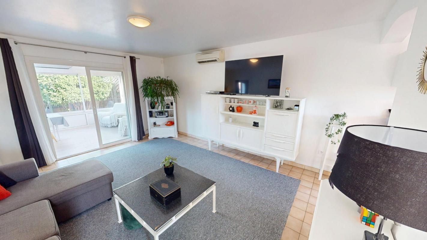 LE MUY Maison 106m² , 3 ch Prête à vivre Le Muy 5 pièce(s) 2