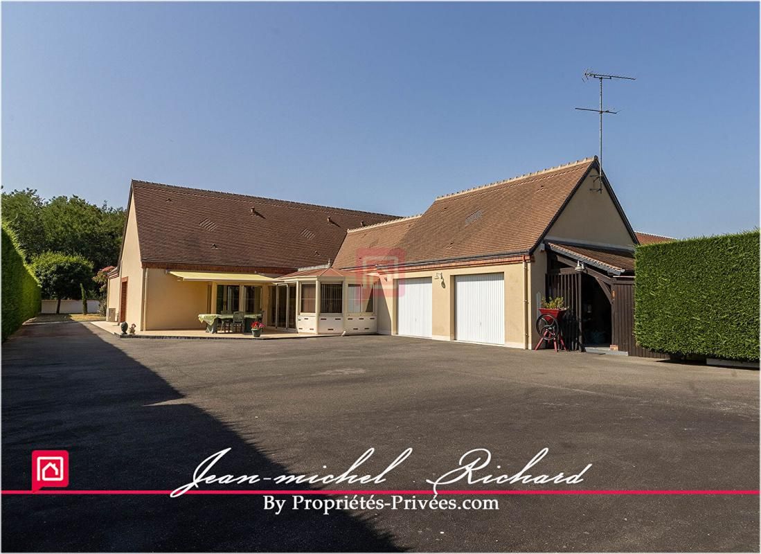 BILLY Maison Billy 6 pièces 230 m2 2