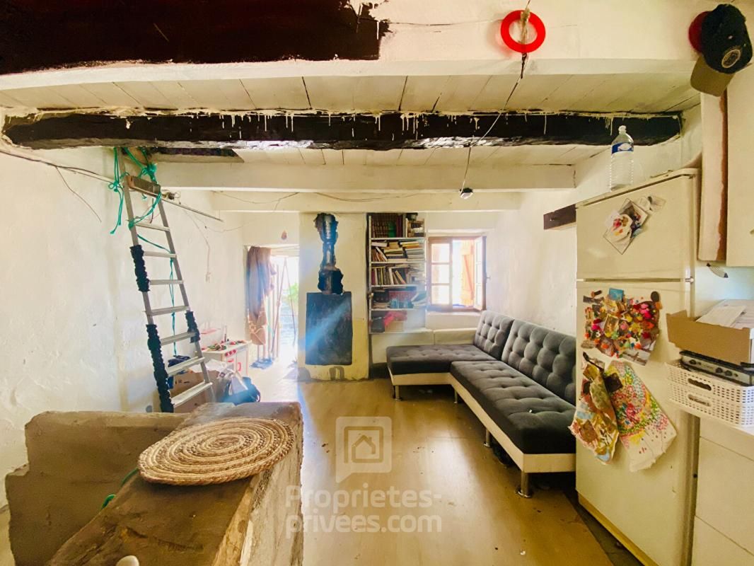 BAIROLS Maison de village 3 pièce(s) 65 m2 2