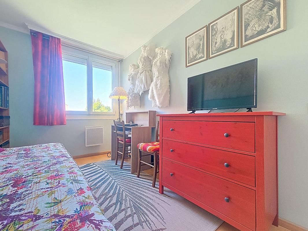 AIX-EN-PROVENCE Appartement 3 pièce(s) 74 m2 4