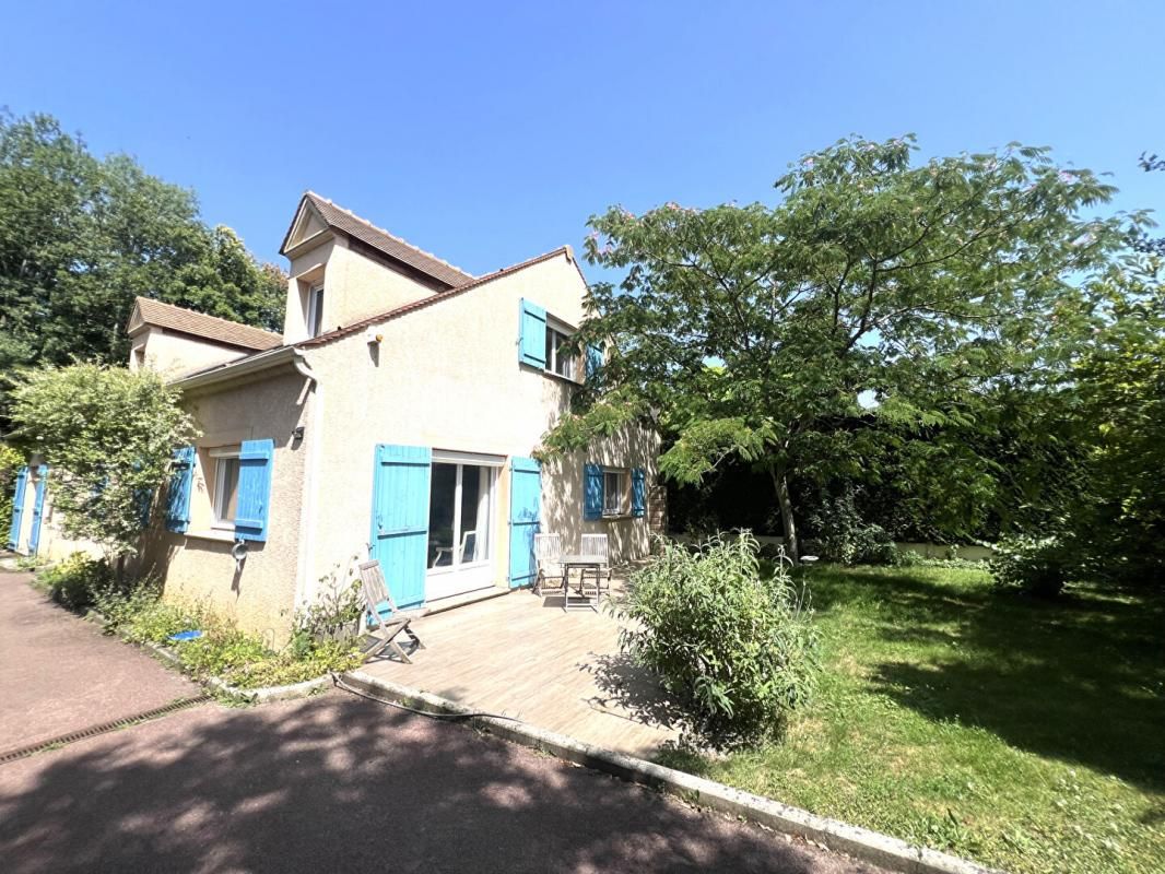 Maison à Bailly - 7p 4ch - Belle opportunité