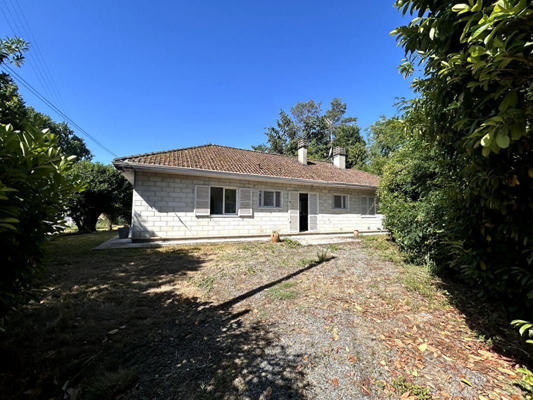 GARCHIZY MAISON À BEAU POTENTIEL PROCHE NEVERS 1