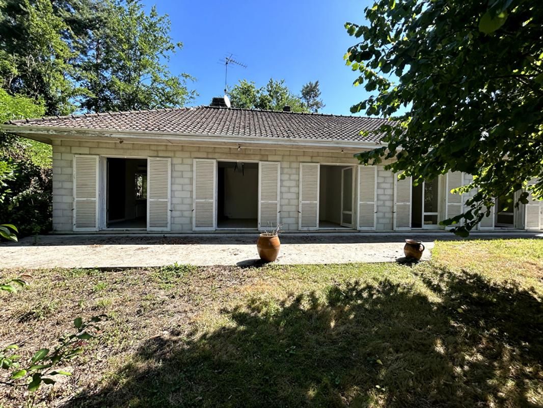 GARCHIZY MAISON À BEAU POTENTIEL PROCHE NEVERS 2