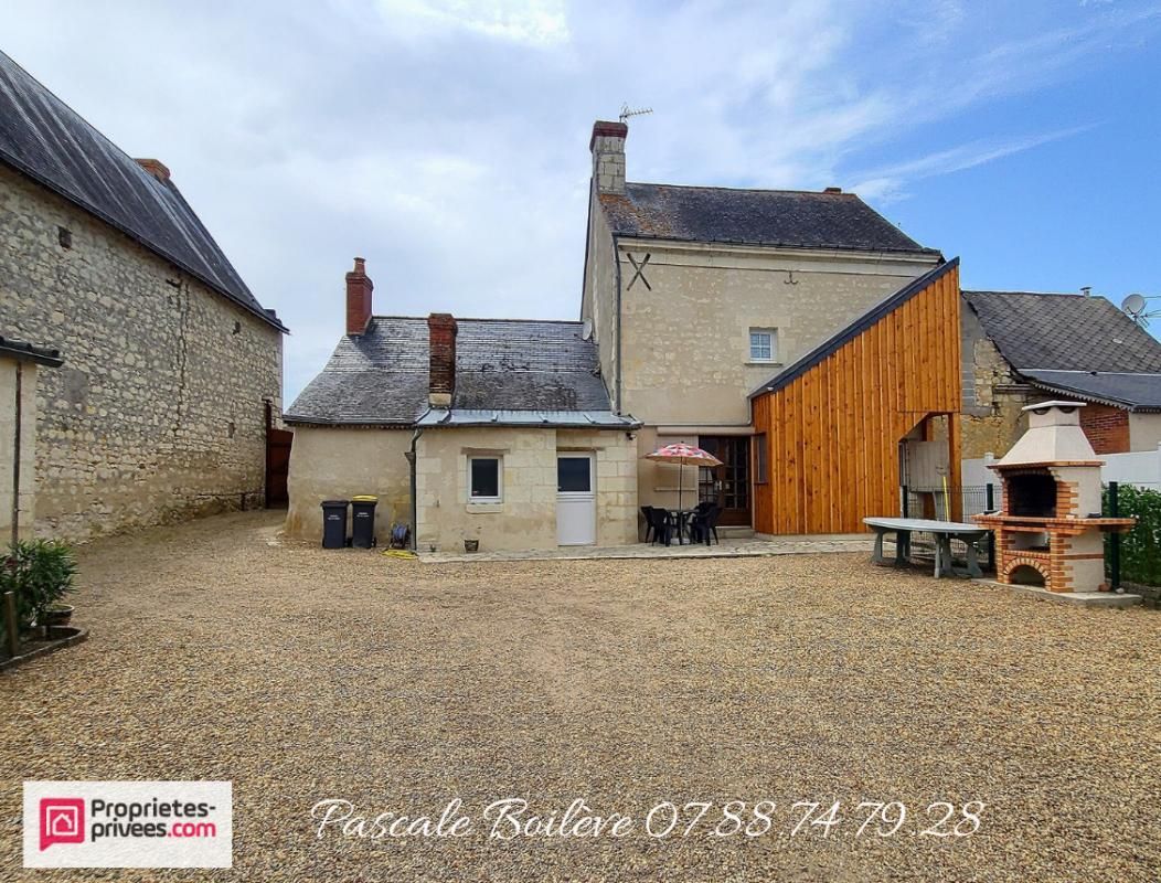 VERNOIL-LE-FOURRIER Maison au coeur du village - Vernoil le Fourrier (49390) 1