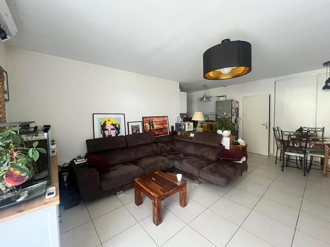BAILLARGUES Appartement  F3 avec Terrasse et 2 Places de Parking -Baillargues 2