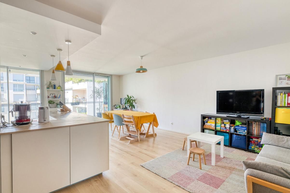 EXCLUSIVITE - Rhône (69) - Lyon 7ème - Appartement 4 pièces