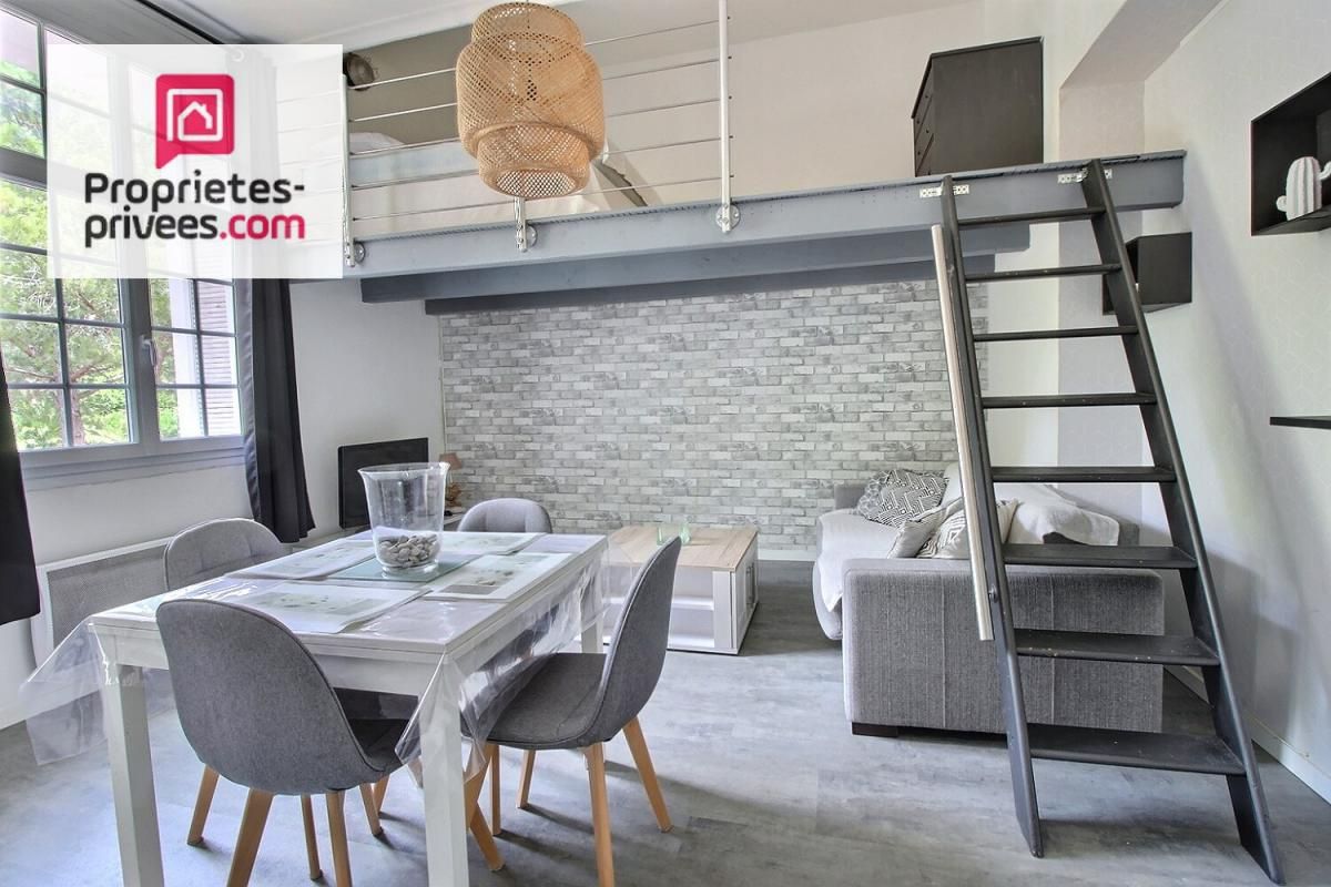 Appartement Hyères 40 m2 résidence le mont des oiseaux