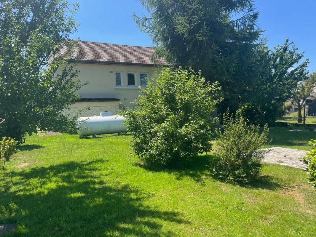 SAINT-GERMER-DE-FLY MAISON DEUX CHAMBRES SAINT GERMER DE FLY 2