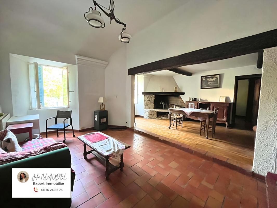 DRAGUIGNAN Maison de Ville 172 M² DRAGUIGNAN 2