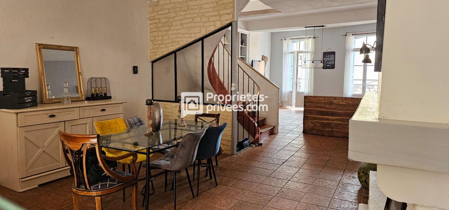 PERPIGNAN Maison de ville Perpignan centre 5 pièces de 110 m2 avec extérieur 3