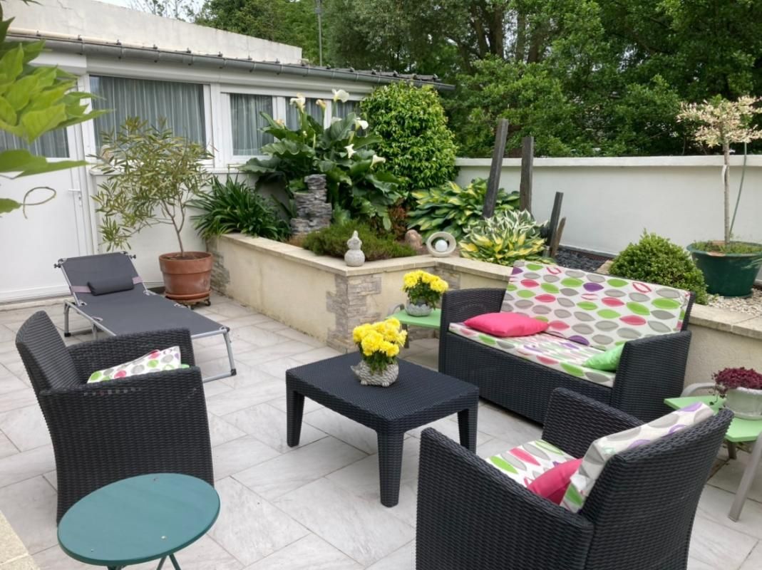 LISIEUX 14100 Lisieux Appartement avec jardin et garage centre ville 2