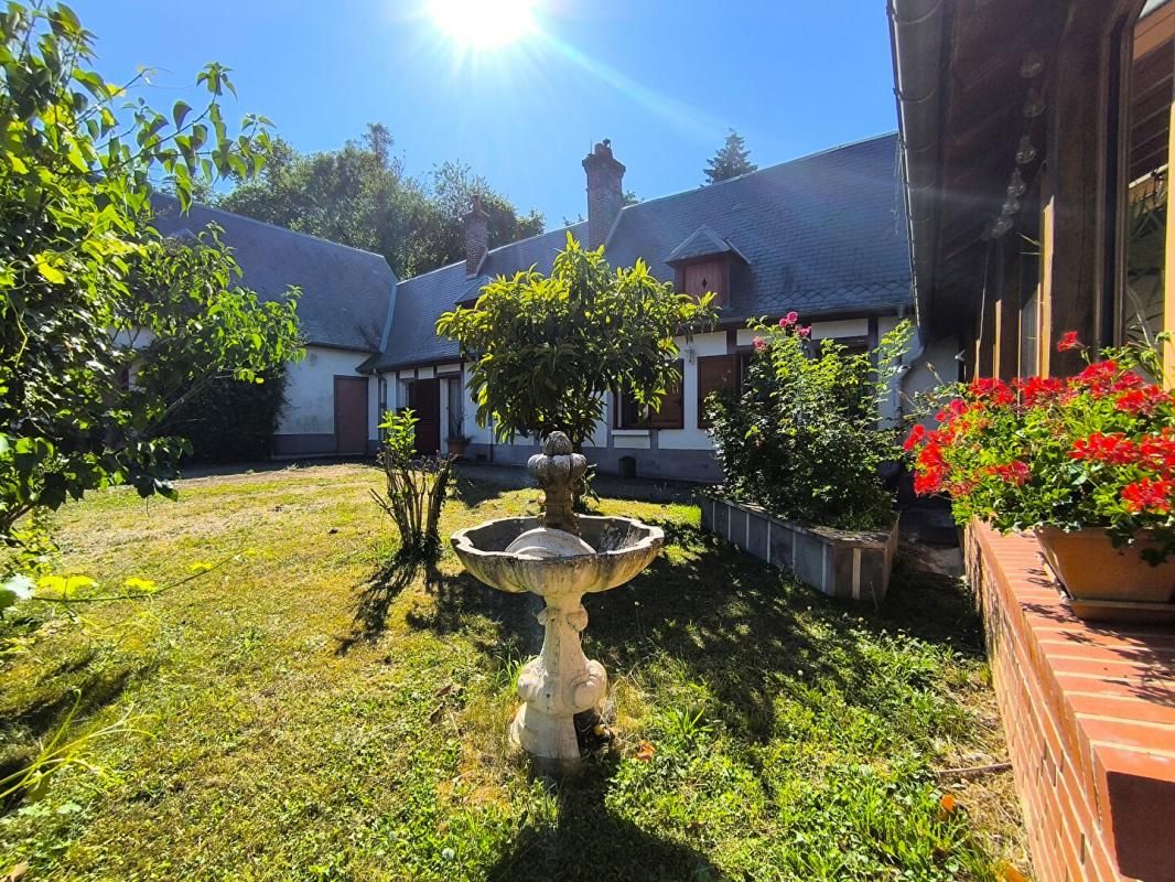 GISORS Lot de 2 maisons Gisors 8 pièce(s) 223.64 m2 2
