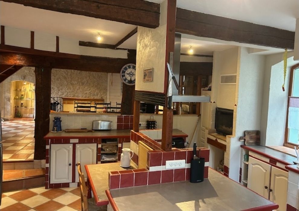 CASTELNAUDARY Maison de village Castelnaudary 4 pièce(s) 135 m2 2