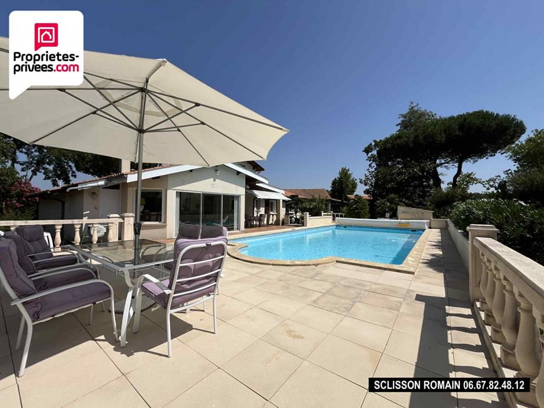 BRAUD-ET-SAINT-LOUIS Maison familiale Braud Et St Louis - 188 m2 - 4 chambres - piscine - grand jardin - PRIX 498 112 HAI 1
