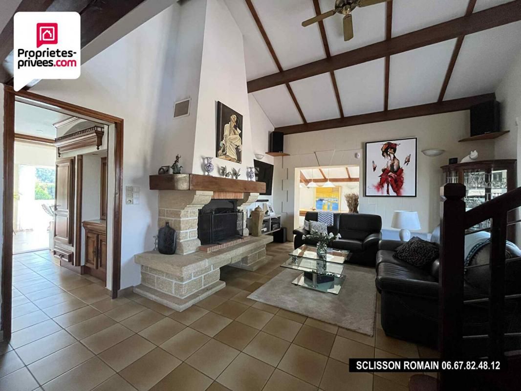 BRAUD-ET-SAINT-LOUIS Maison familiale Braud Et St Louis - 188 m2 - 4 chambres - piscine - grand jardin - PRIX 498 112 HAI 4