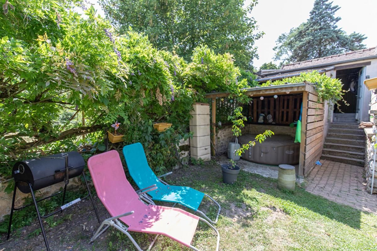 JAMBVILLE Exclusivité Propriétés-Privées - Maison en pierre à vendre sur Jambville 3