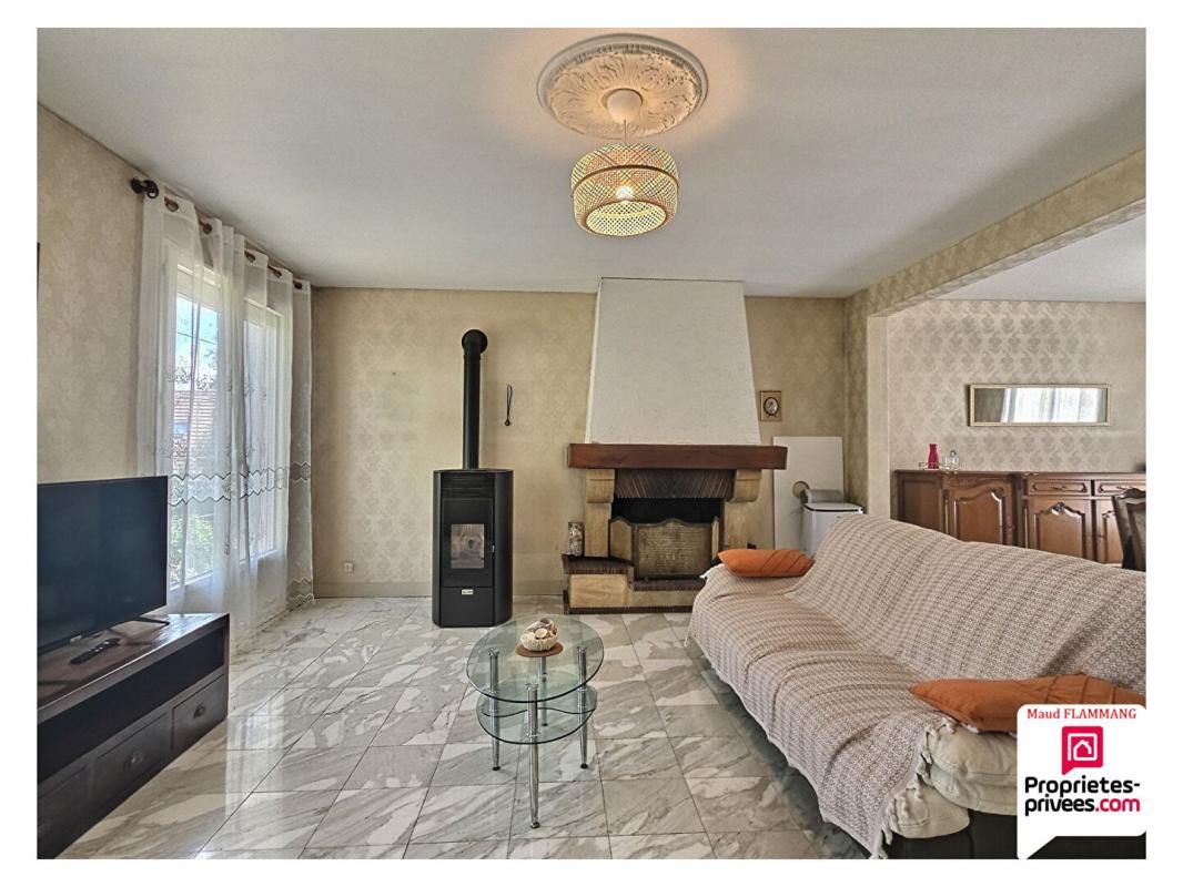LOURY Maison Loury 5 pièces 128.01 m2 3