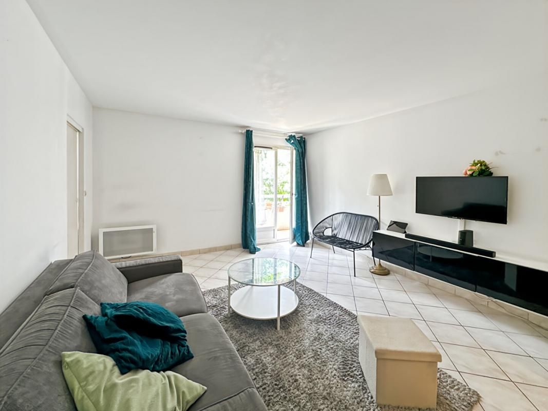 CORBEIL-ESSONNES Appartement Corbeil Essonnes 3 pièce(s) 68.48 m2 1