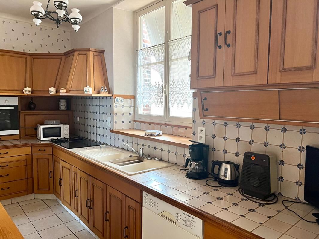 MONDOUBLEAU Maison de caractère 200 m2 4