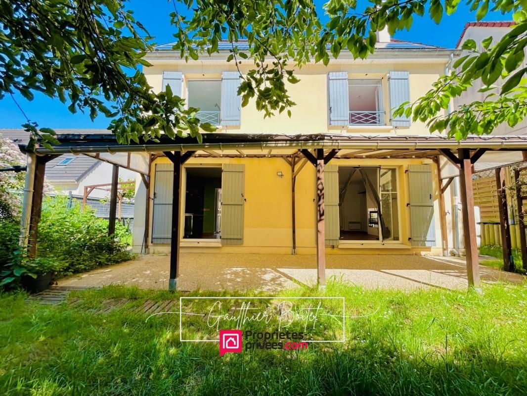 COULOMMIERS Maison Coulommiers même 4 pièce(s) 80 m2 2