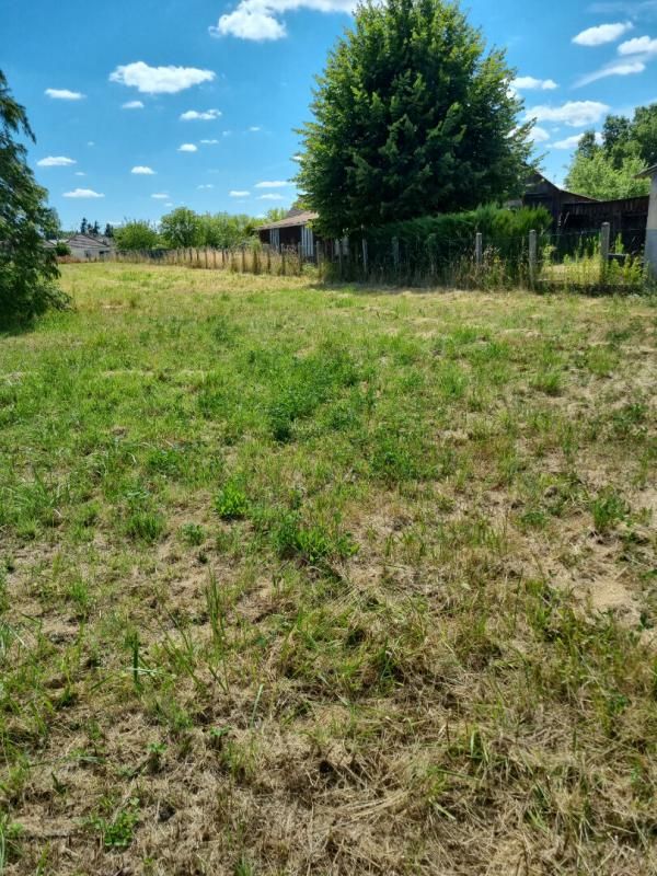 LORRIS Terrain a Lotir de 3511 m2 3