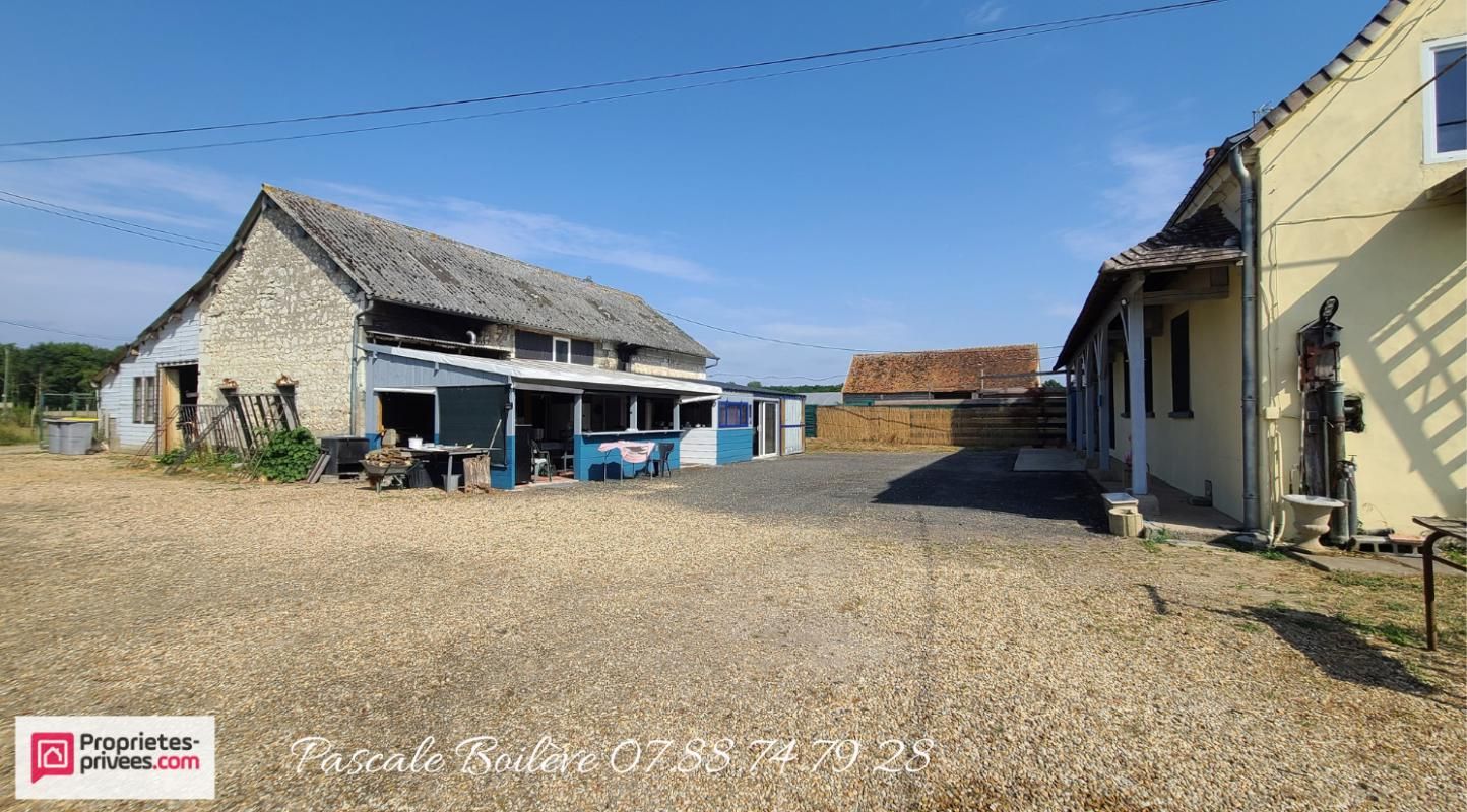 NOYANT-VILLAGES Maison 200 m² avec 7500 m²  - NOYANT-VILLAGES (49390) 2